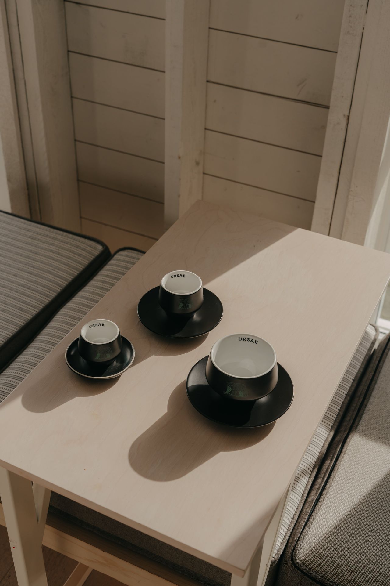 Ursae - Tasse à café Maniko avec soucoupe